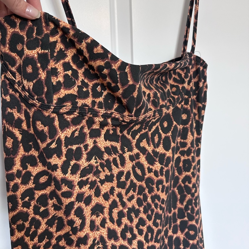 Leopard print midi bodycon dress